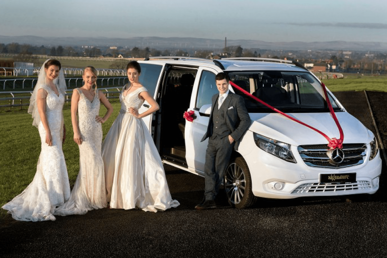 Signature-Cars'-new-Mercedes-Benz-Vito-‘gets-them-to-the-church-on-time’-gallery-03