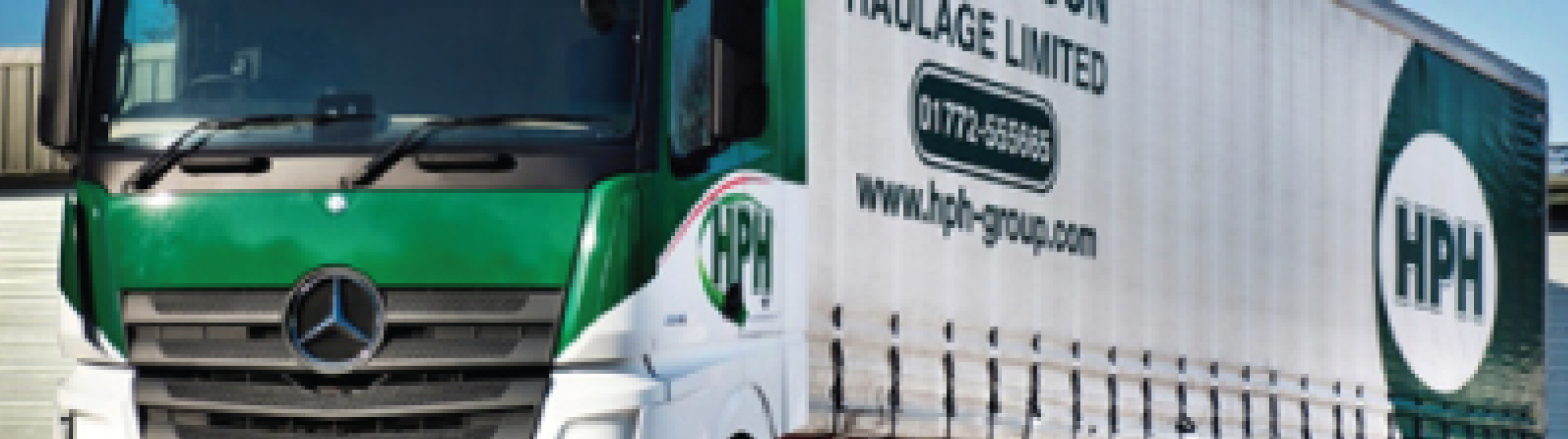 Mercedes-Benz-Actros-Fuel-Challenger-wins-its-place-in-HPH-fleet-desktop