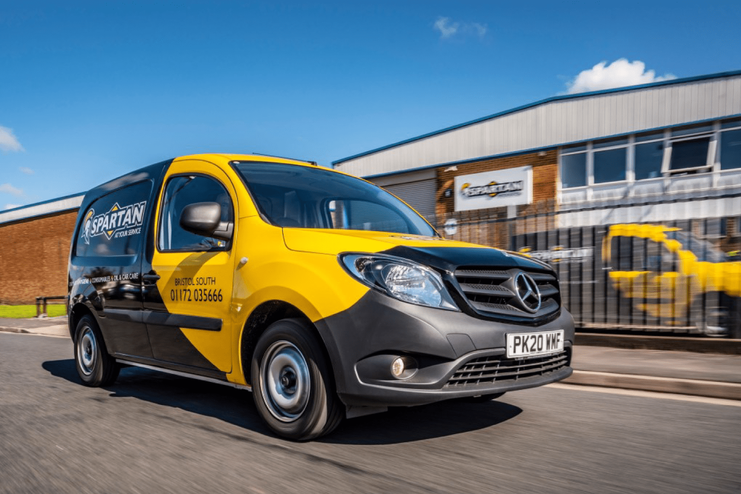 Mercedes-Benz-Vans-Dealer-Ciceley-Commercials-answers-Spartan’s-call-to-arms-gallery-01