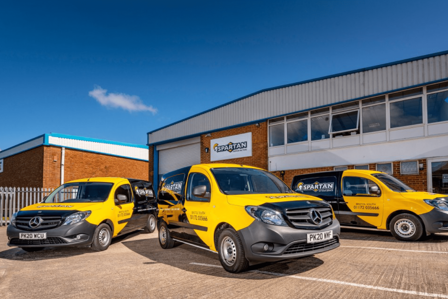 Mercedes-Benz-Vans-Dealer-Ciceley-Commercials-answers-Spartan’s-call-to-arms-gallery-02