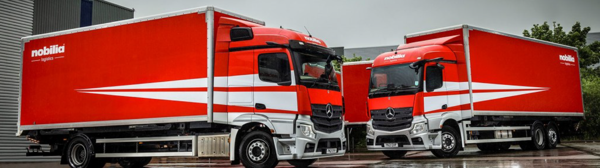 Nobilia-hails-its-‘magnificent-seven’-Mercedes-Benz-Actros-from-Ciceley-Commercials-desktop