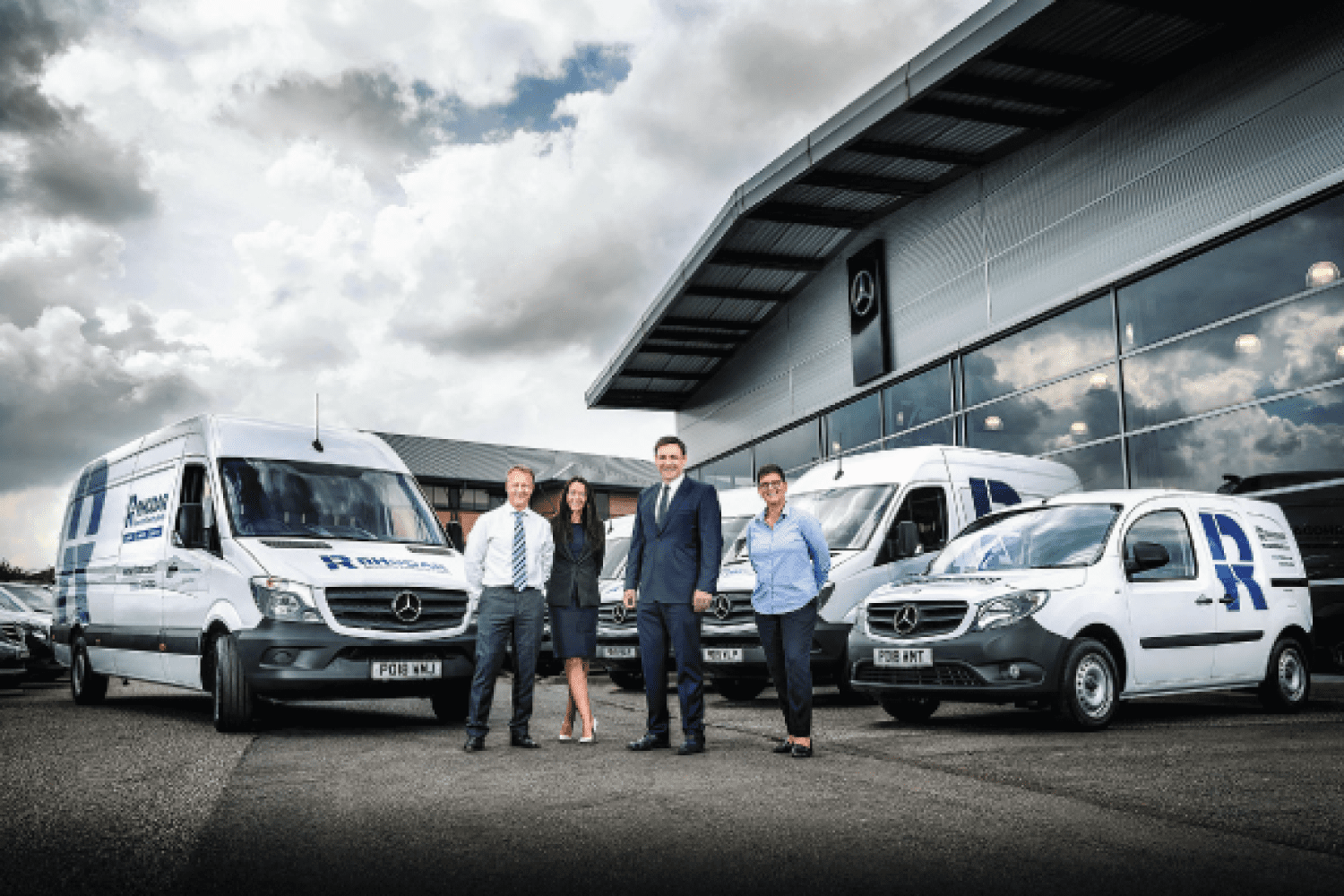 Rhodar-goes-for-growth-with-Mercedes-Benz-vans-gallery-03
