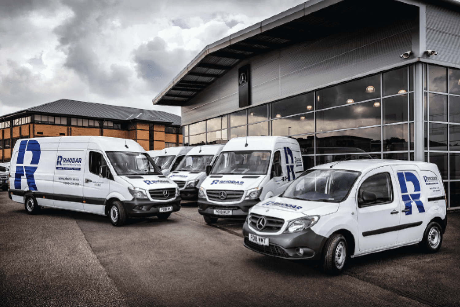 Rhodar-goes-for-growth-with-Mercedes-Benz-vans-gallery-02