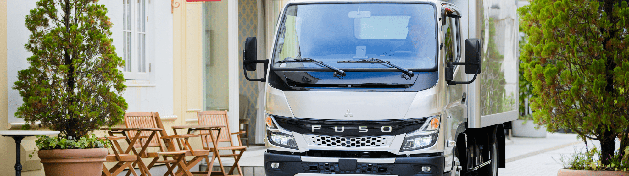 FUSO truck
