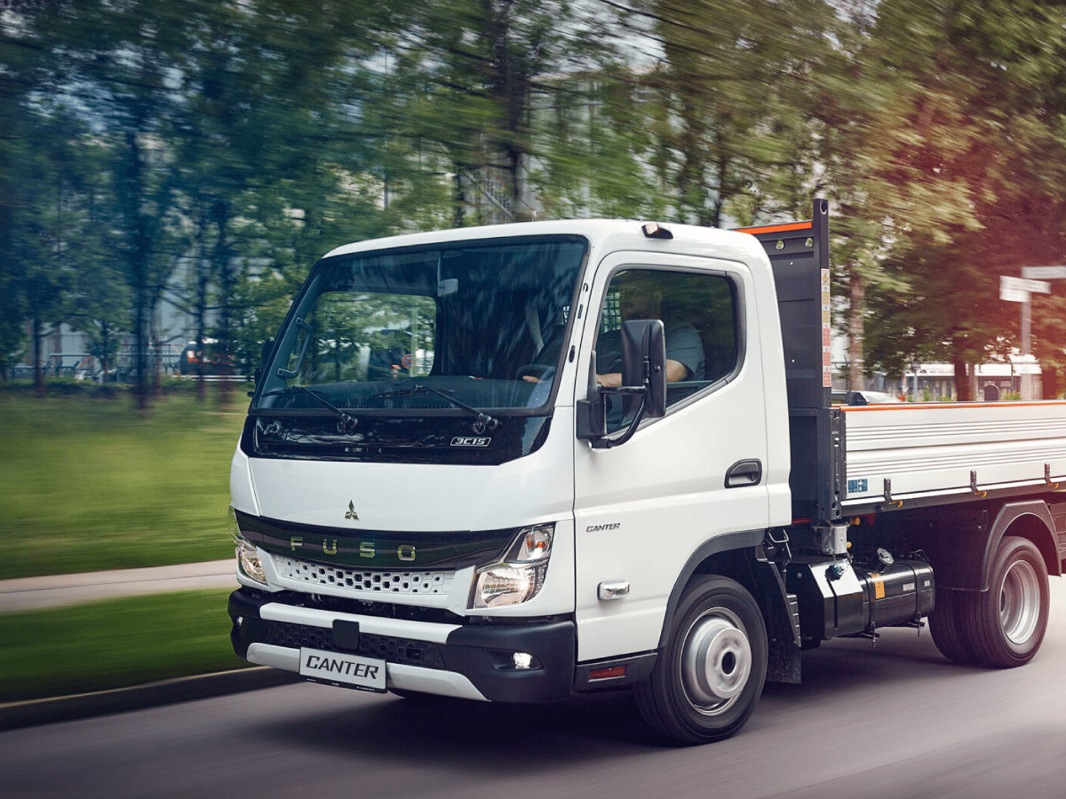 FUSO truck